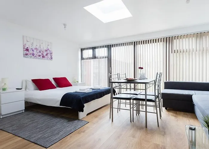 Rainbow Studios Canary Wharf